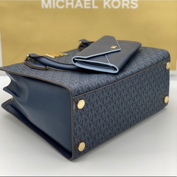 MICHAEL KORS MOTT LG SATCHEL CROSSBODY & WALLET - Picture 10 of 16